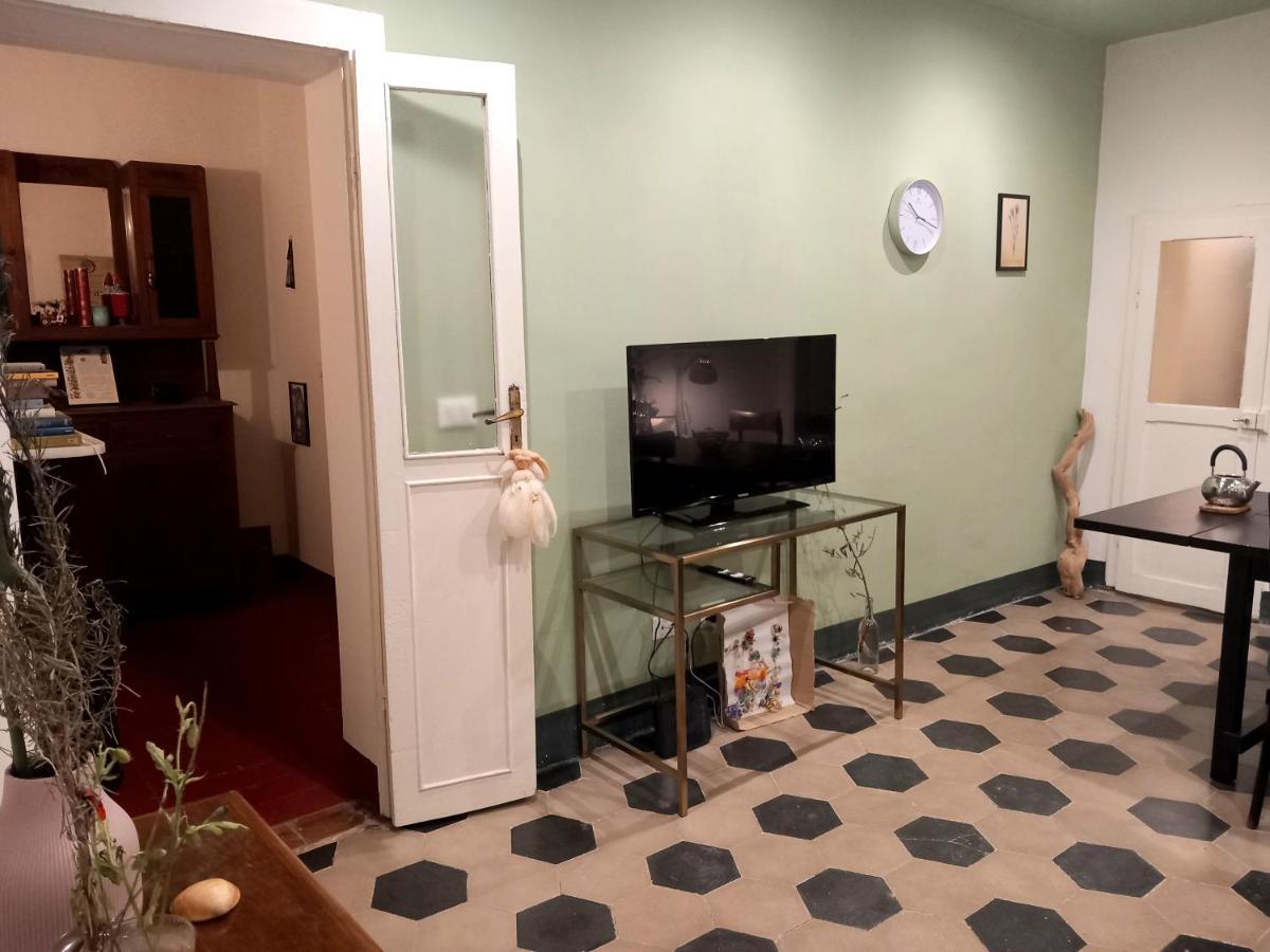Lotte'S Guesthouse Ліворно Екстер'єр фото